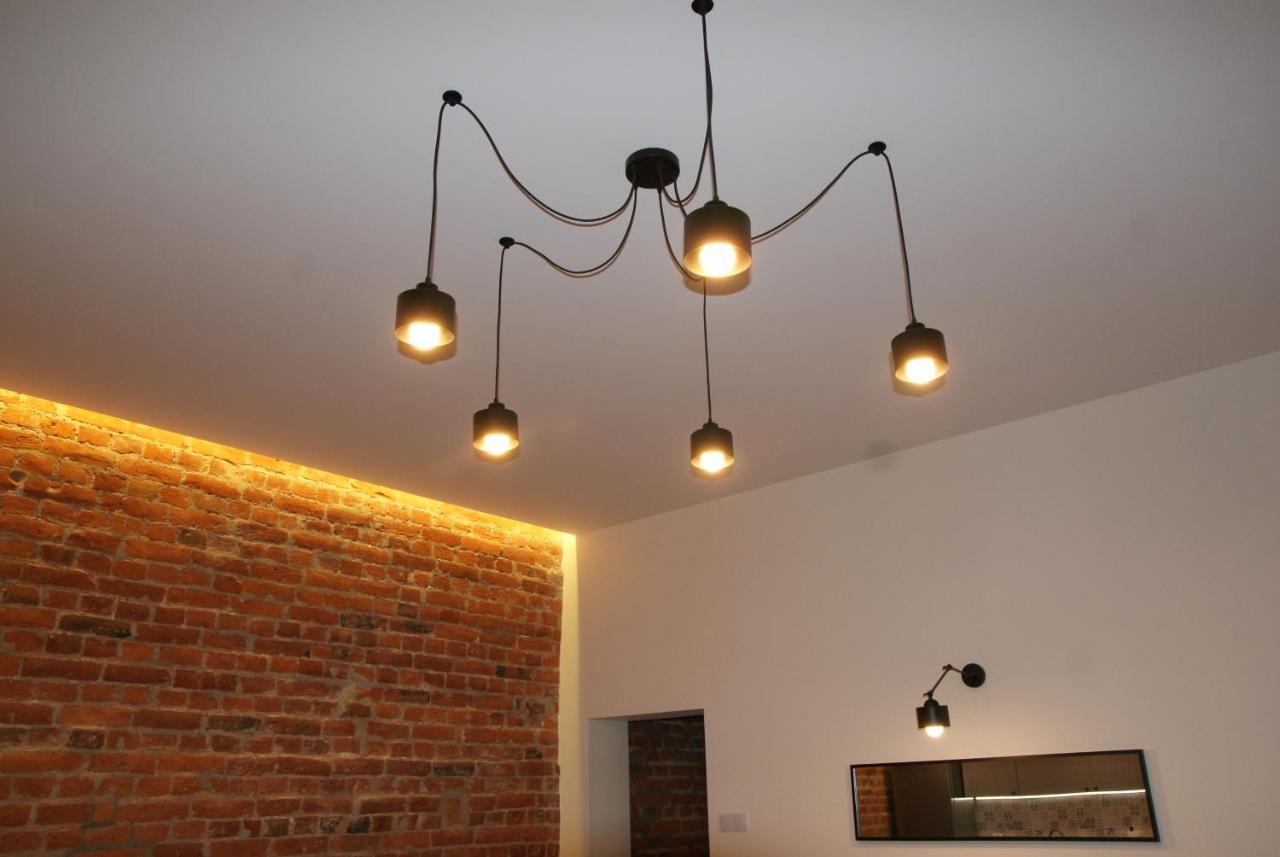 ウッチDuzy Komfortowy Apartament W Samym Centrum Przy Manufaktura I Piotrkowska, Blisko Zoo, Falaアパートメント エクステリア 写真