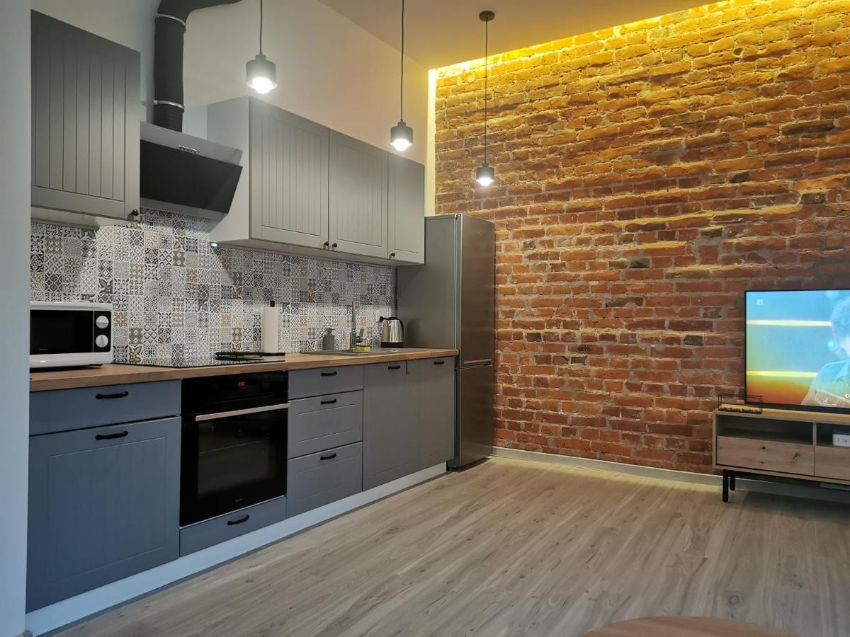 ウッチDuzy Komfortowy Apartament W Samym Centrum Przy Manufaktura I Piotrkowska, Blisko Zoo, Falaアパートメント エクステリア 写真