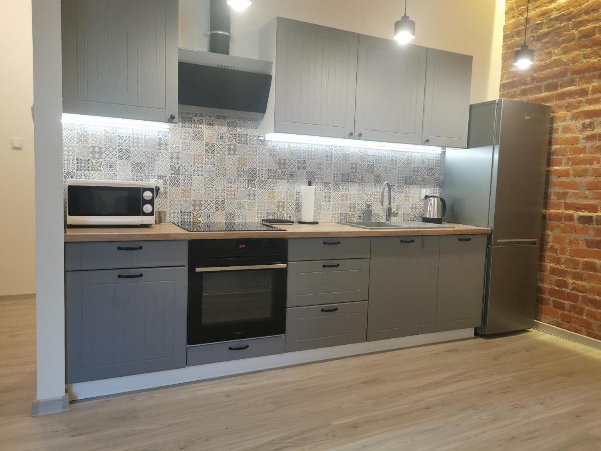 ウッチDuzy Komfortowy Apartament W Samym Centrum Przy Manufaktura I Piotrkowska, Blisko Zoo, Falaアパートメント エクステリア 写真