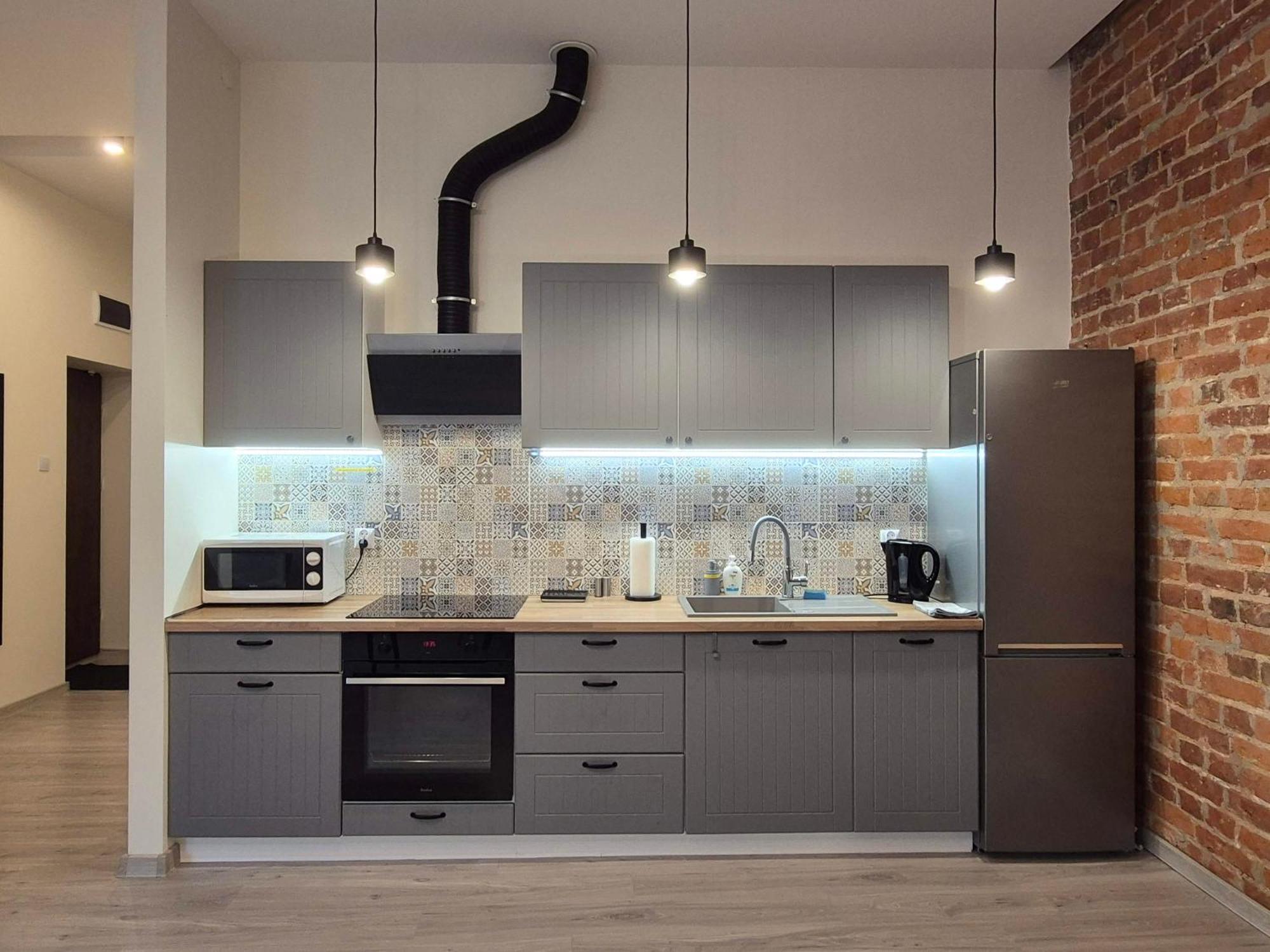 ウッチDuzy Komfortowy Apartament W Samym Centrum Przy Manufaktura I Piotrkowska, Blisko Zoo, Falaアパートメント エクステリア 写真